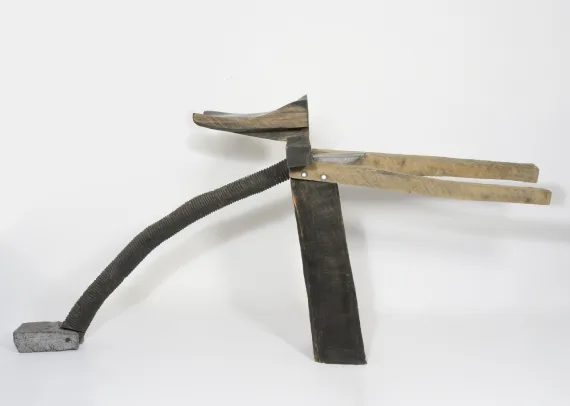 P157 Tom Fitzgerald Apparatus No12